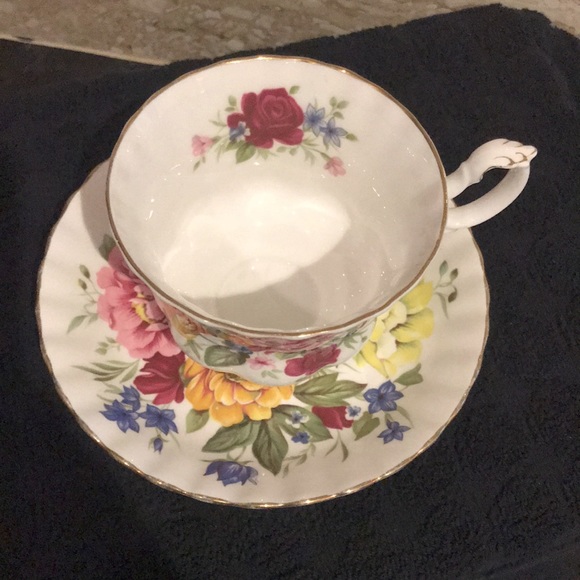 Vintage Royal Albert - Random Harvest Series SOMERSET - Picture 2 of 5